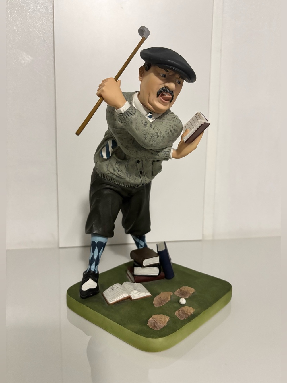 NIB Peter Mook Golfer Sculpture Figurine “Backswing” 11” Golf Statue New.